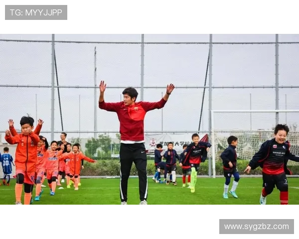 武汉三镇签委内瑞拉国脚卡迪斯